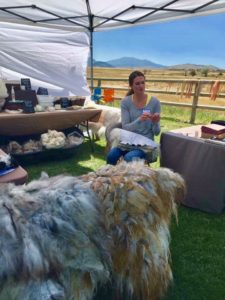 DIY Sheep Crafts | Tips for a Successful Craft Booth | Shepherd Like A Girl