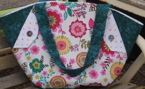 DIY Sheep Crafts | How to Choose the Perfect Project Bag with Debi Roberts | Shepherd Like A Girl